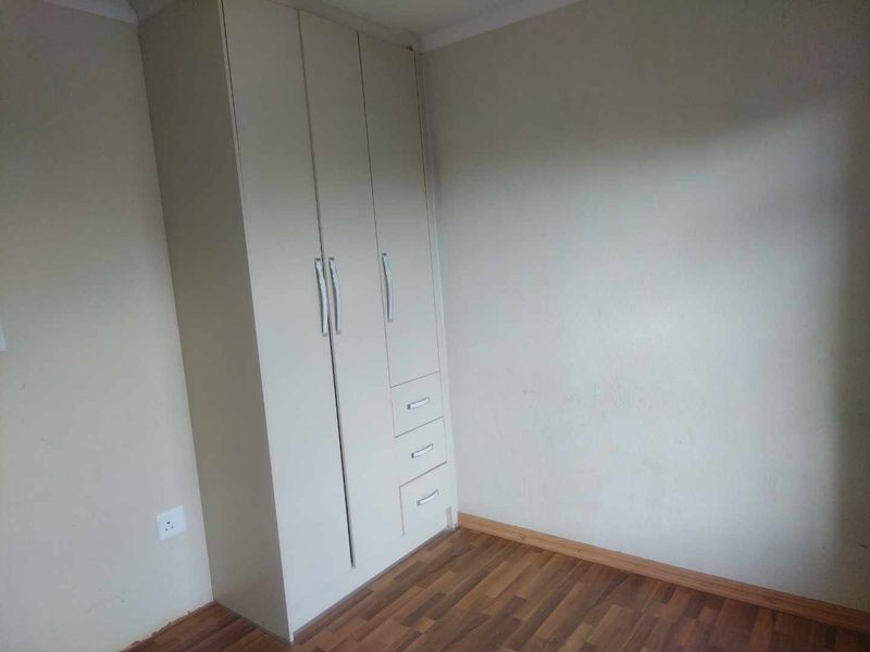 3 bedrooms house to rent in Soshanguve VV - Photo 10