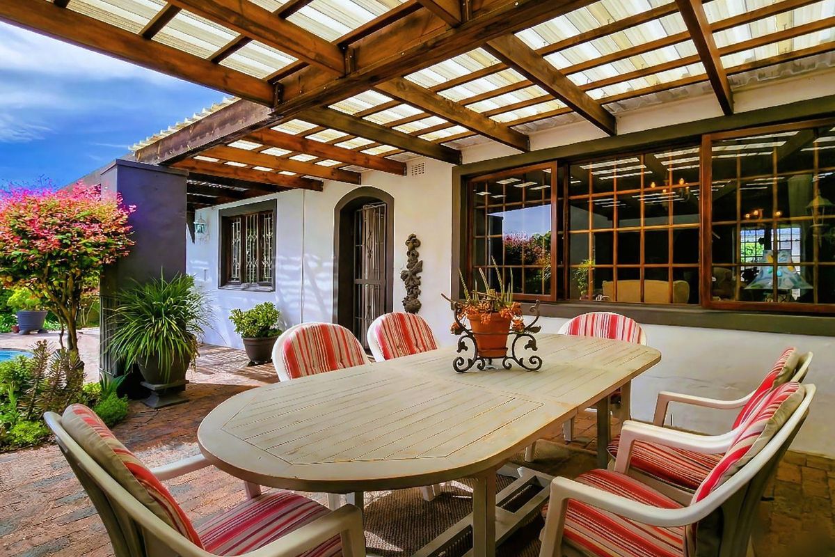 Penny's Cottage | Secure Serene Living - Photo 3