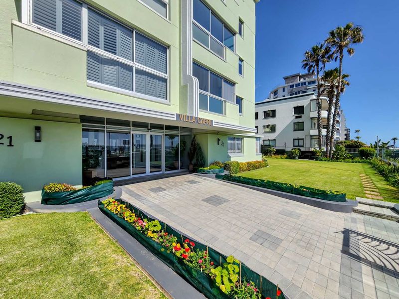 Undoubtedly Mouille Point's Grand Lady - Photo 2