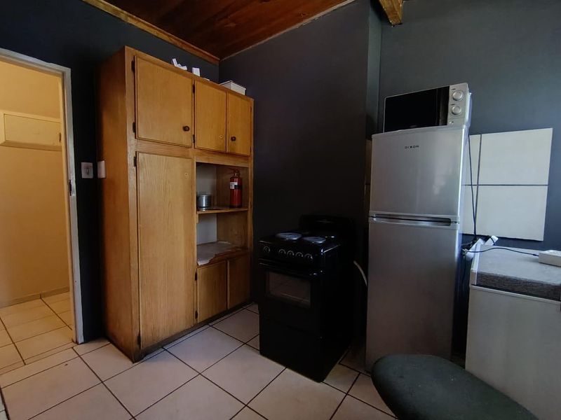 Prime Student Housing: 8 Beds Near University - Photo 7