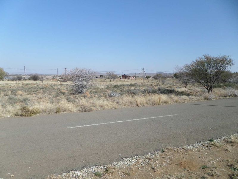 Craving Space - Photo 4