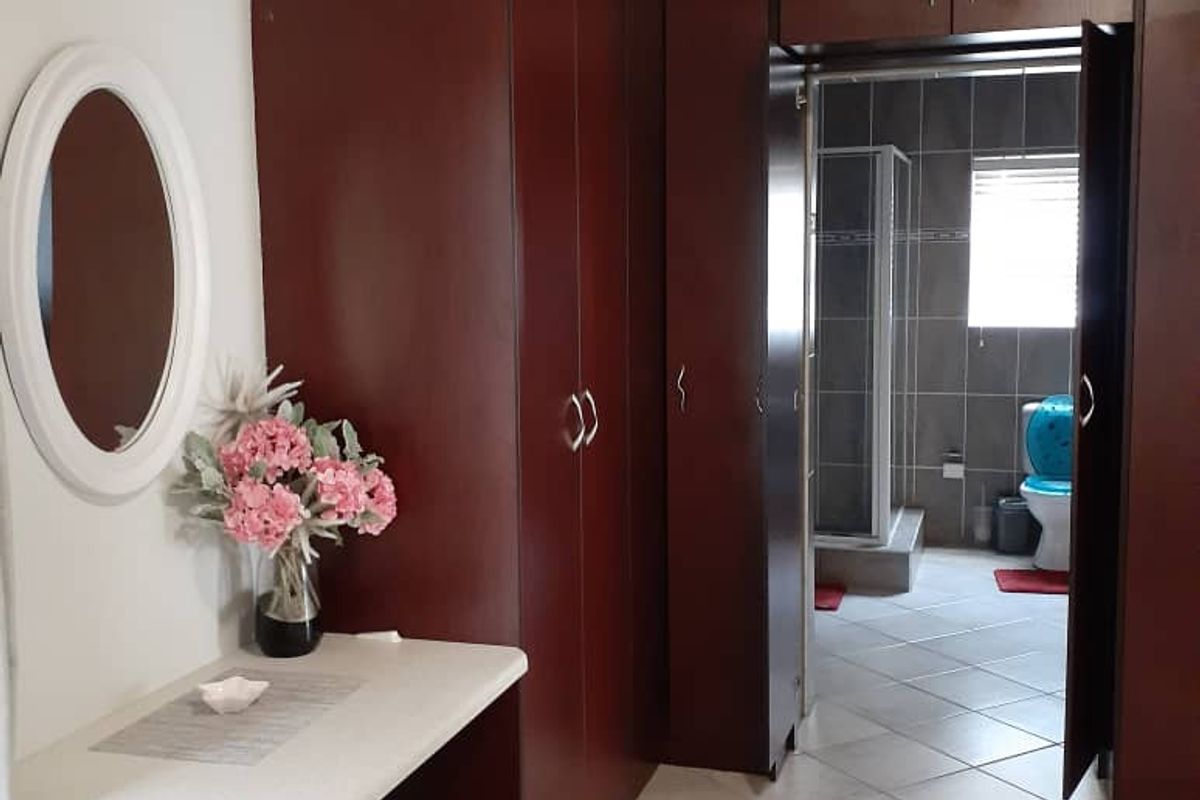 STUNNING HOUSE WITH SEA VIEW FOR SALE IN HENTIES BAY NAMIBIA – SOUTH DUNE - Photo 4