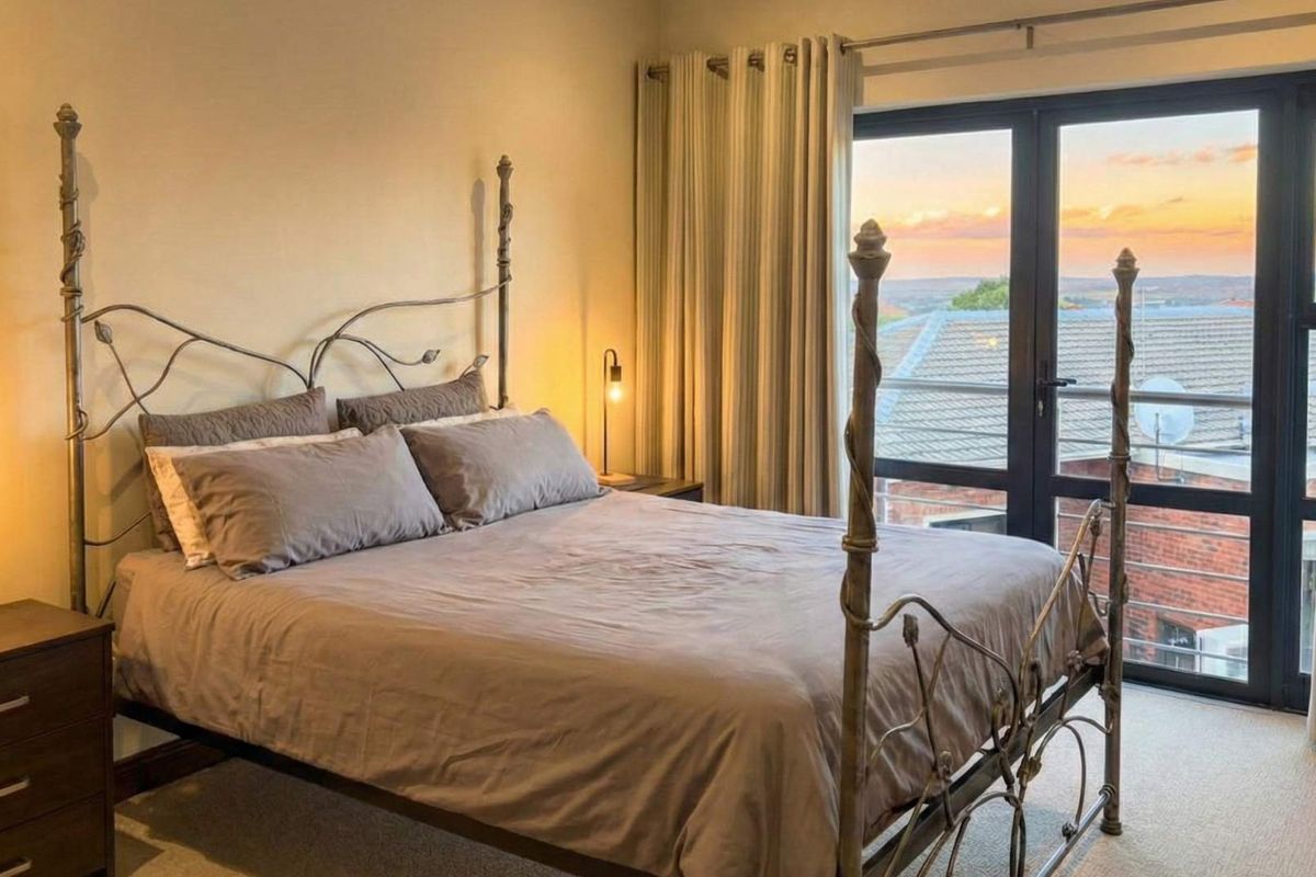 Modern 2-Bedroom Home with Secure Living in Bryanston - Photo 5