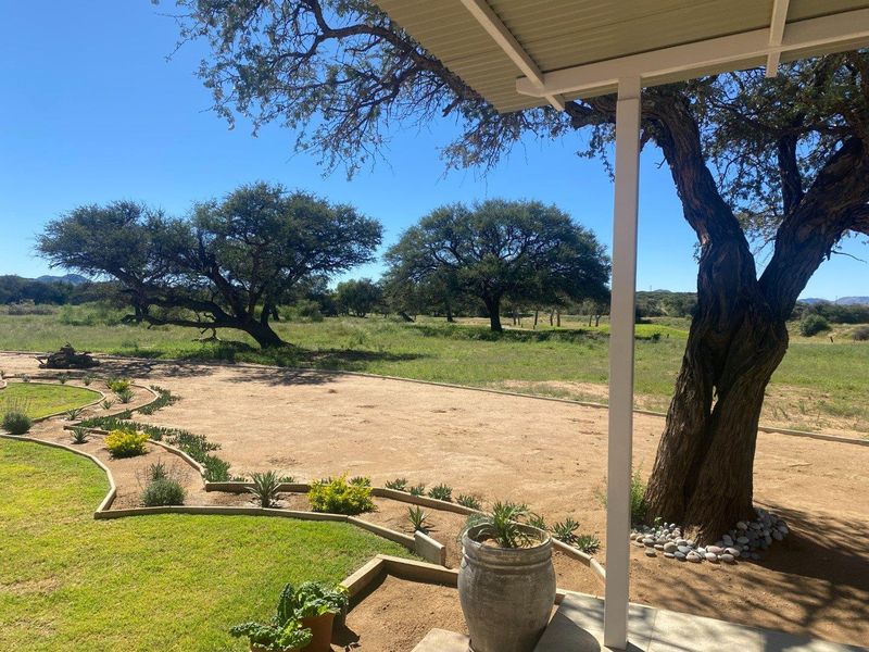 Modern 5 Bedroom House, Omeya Golf Estate - Photo 4