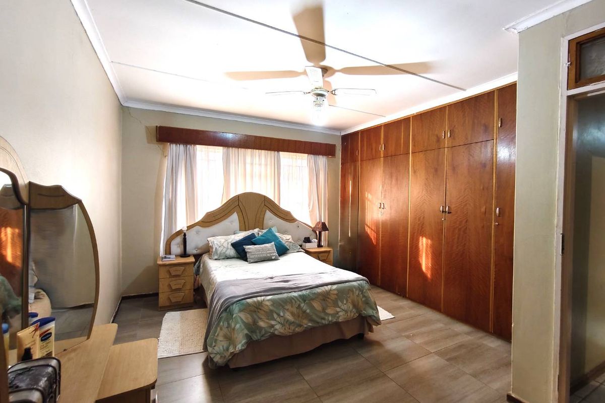 Your Dream Home for a Family - Make an OFFER! - Photo 3