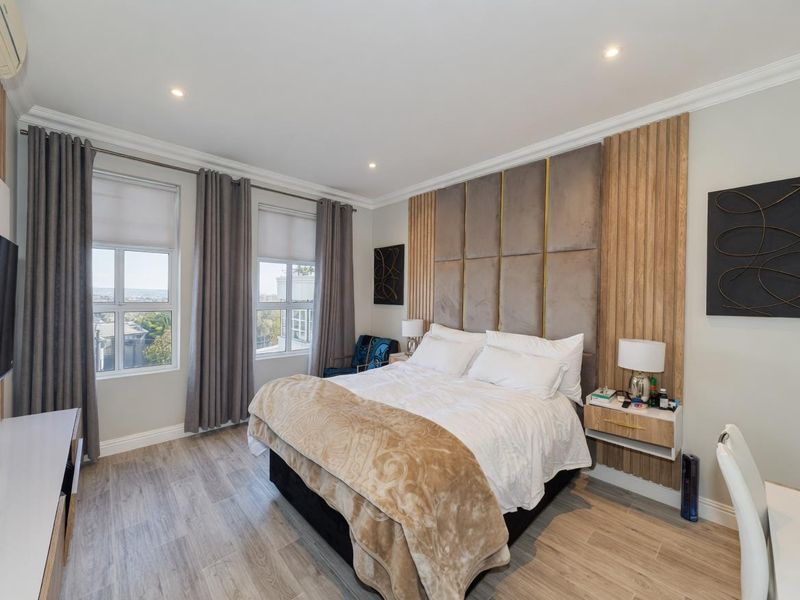 LONDON-STYLE FULLY FURNISHED GORGEOUS TOWNHOUSE FOR RENT IN THE HEART OF BRYANSTON!!!!! - Photo 7