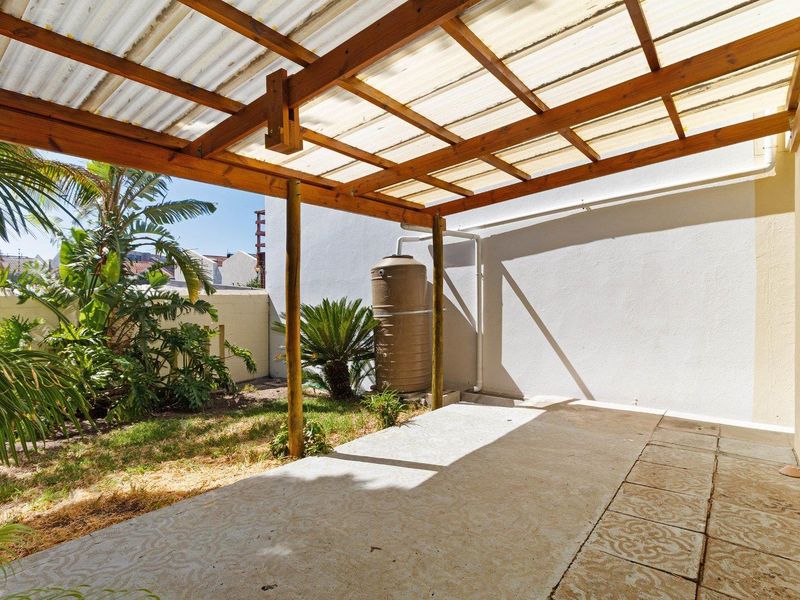 Super convenient city living in Zonnebloem - Photo 2