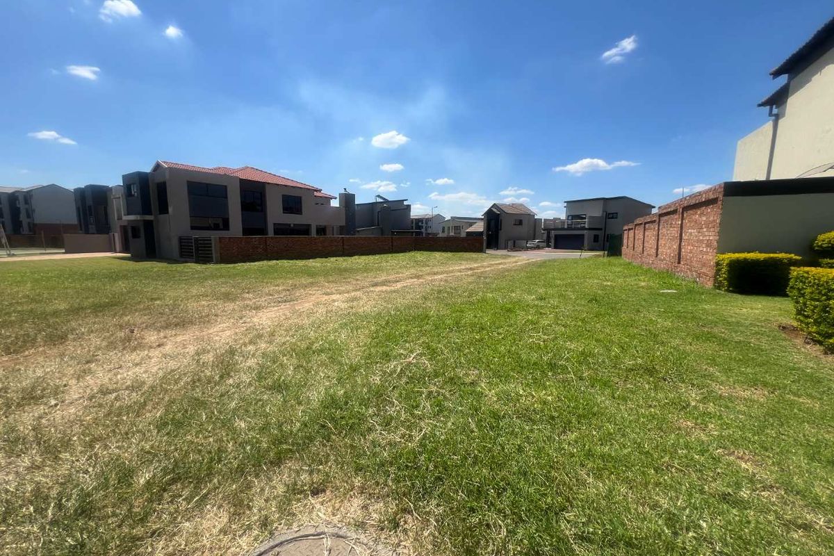 502m2 Stand for Sale in Zambezi Manor Lifestyle Estate - Photo 2