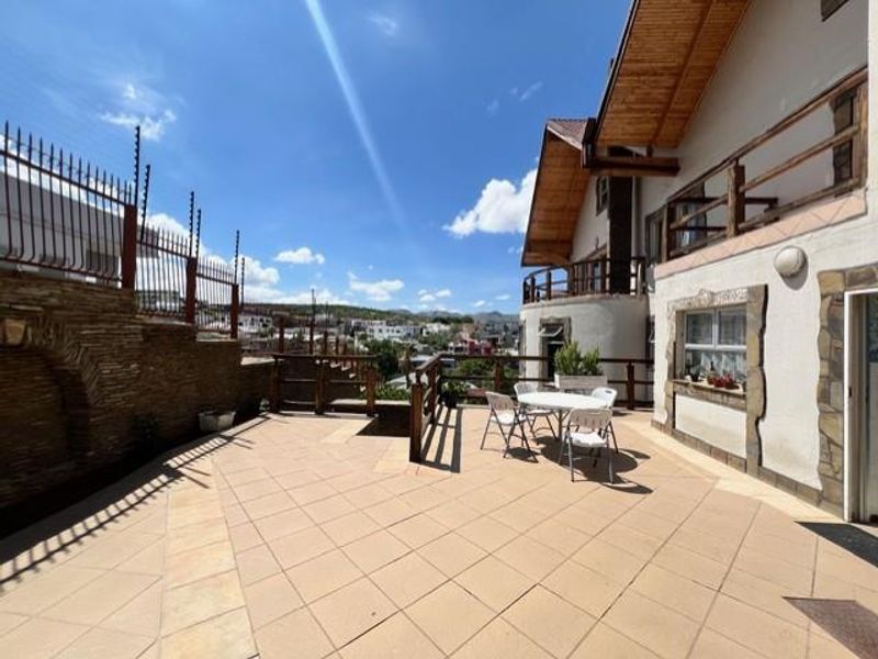 7 Bedroom House FOR SALE in Auasblick - Photo 9