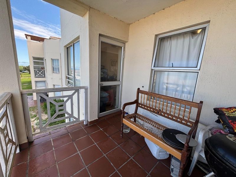 Hermanus Beach Club – 3-Bedroom Investment Opportunity - Photo 4