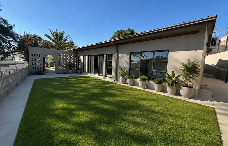 Klein Windhoek- For Sale- N$5 995 000