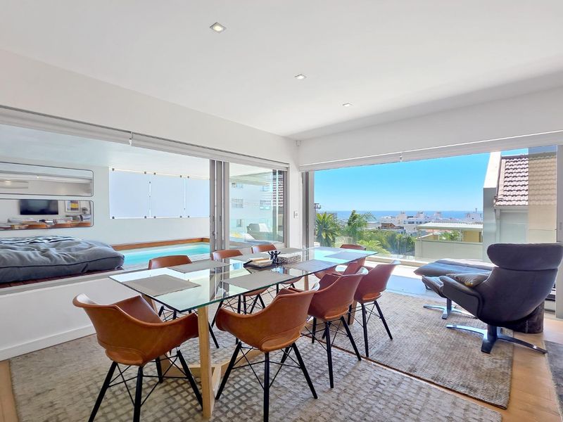 Spacious Bantry Bay Apartment with Sea Views - Photo 3