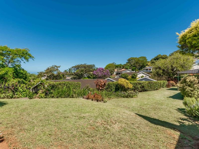 HENDRA - SPACIOUS STEPLESS 3 BEDROOM SIMPLEX, PET FRIENDLY AND SEA VIEWS! - Photo 4