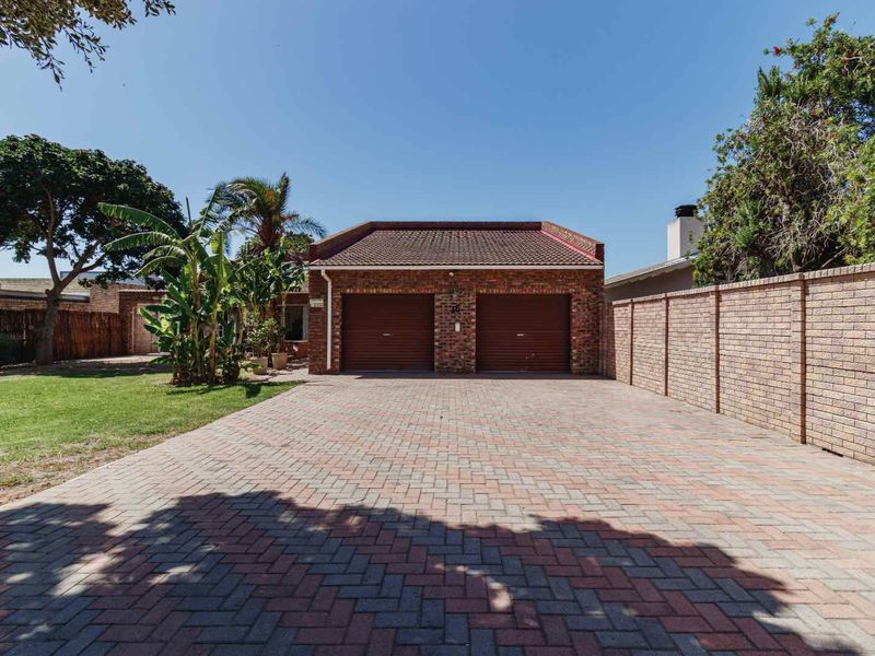 Spacious Family Home for Sale in Colchester - Photo 7