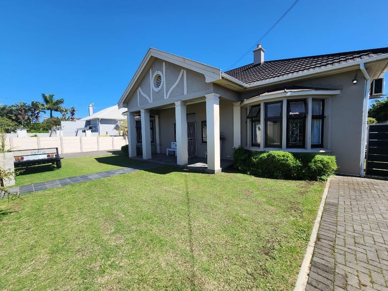 Prime Position! - Photo 2