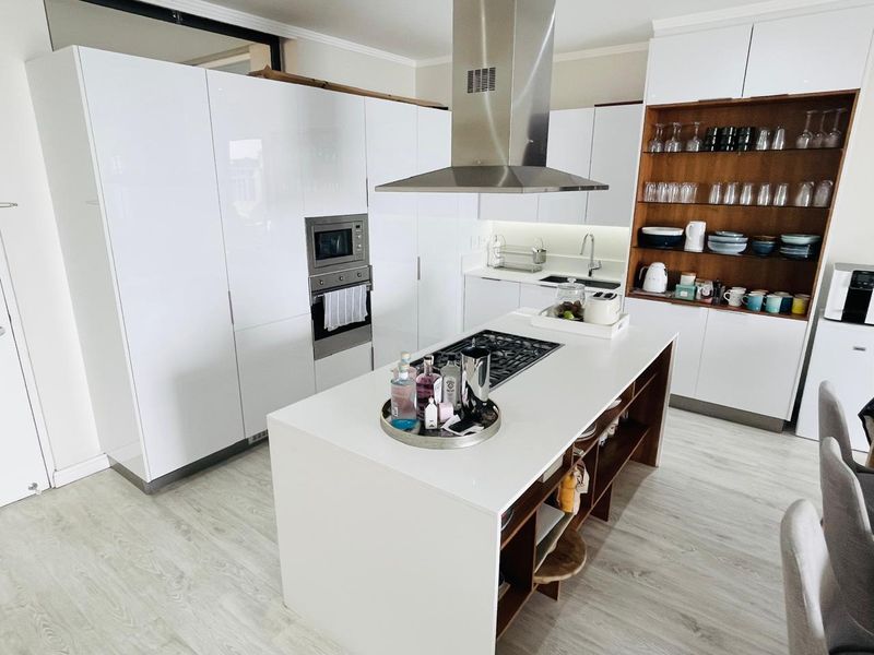 2 Bed Apartment for Sale in Morningside - Photo 2