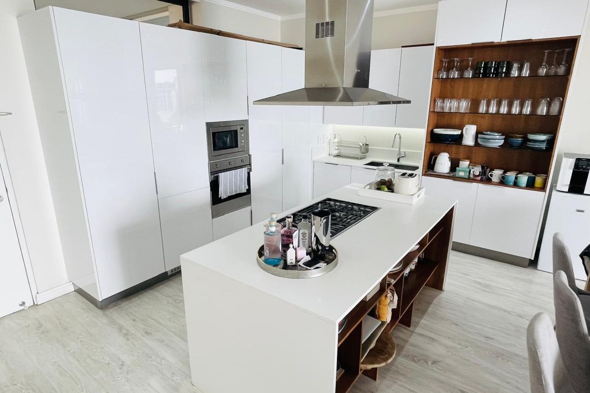 2 Bed Apartment for Sale in Morningside - Photo 2