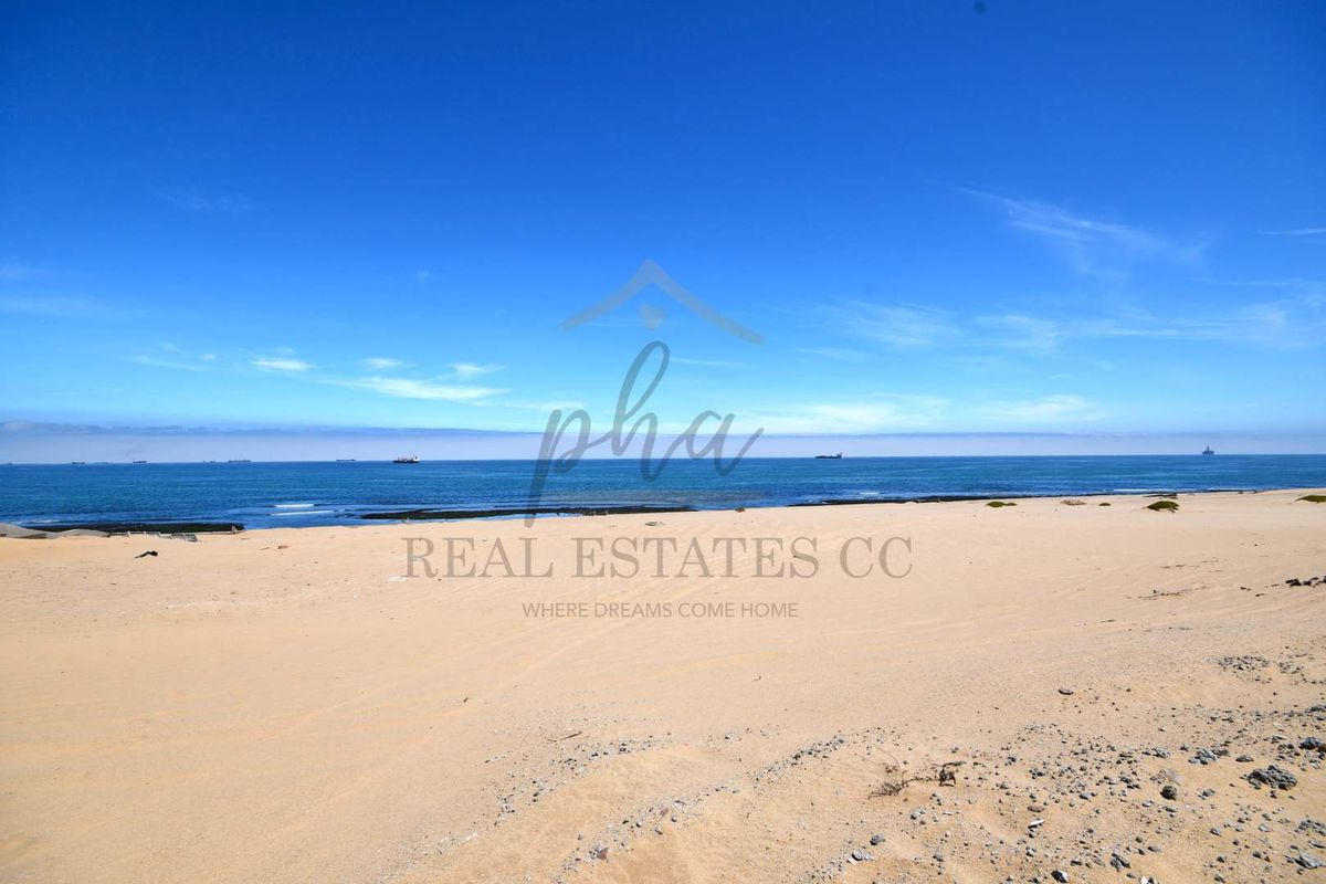 **Beachfront Bliss: Afrodite Erven Open for Purchase!** - Photo 2