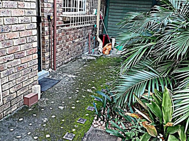 2 Bedroom Townhouse for rent - Photo 4