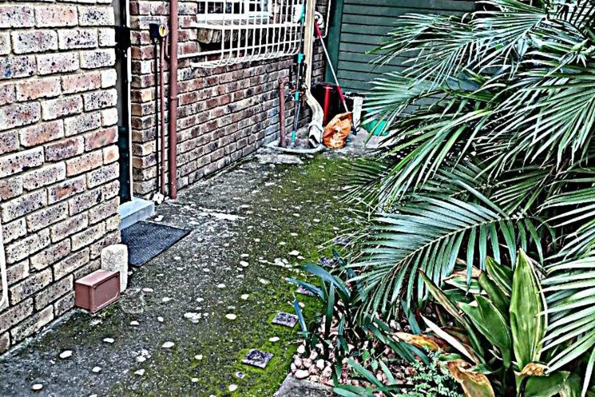 2 Bedroom Townhouse for rent - Photo 4