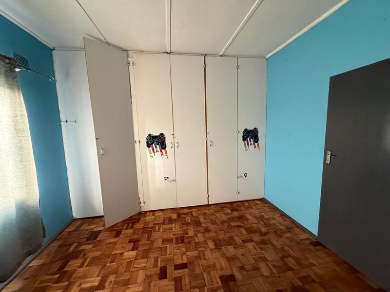 3 bedrooms in sort after area - Photo 6