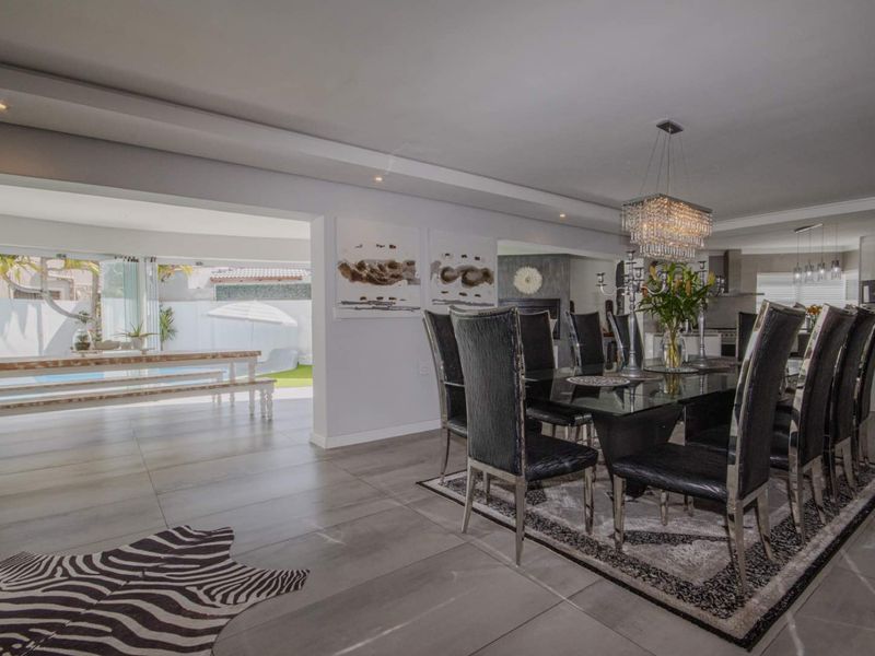 EXTRAVAGANT COASTAL HOME IN SUNSET BEACH FOR RENT - Photo 10