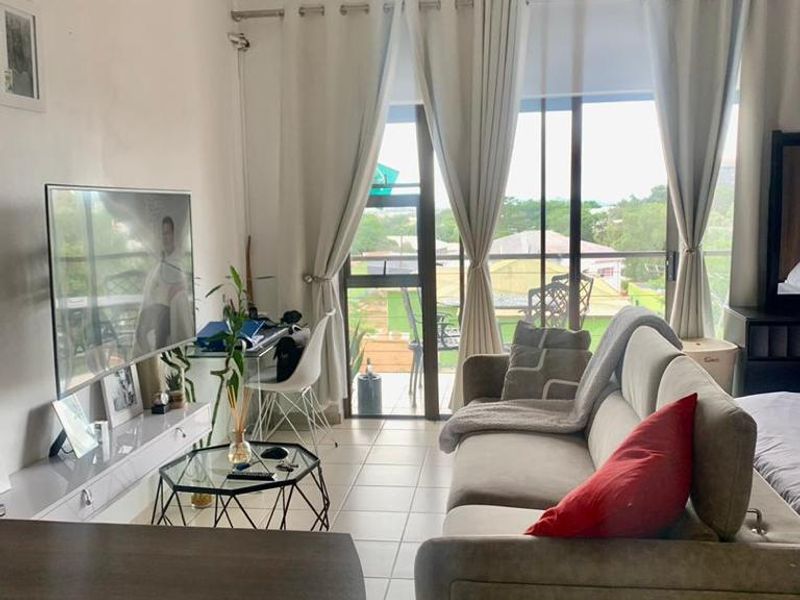 Bachelor flat for Sale City View – Windhoek West - Photo 10