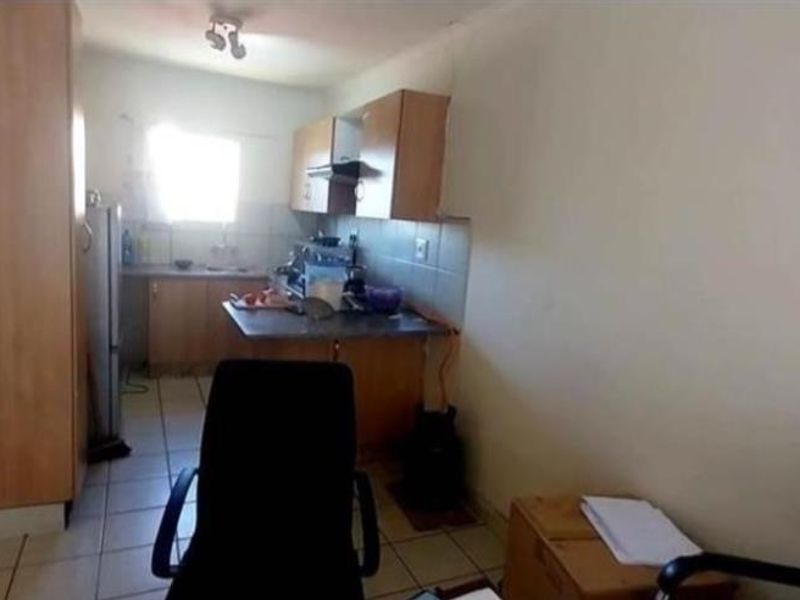 2 Bedroom Apartment In  Yesterday Complex - Photo 3