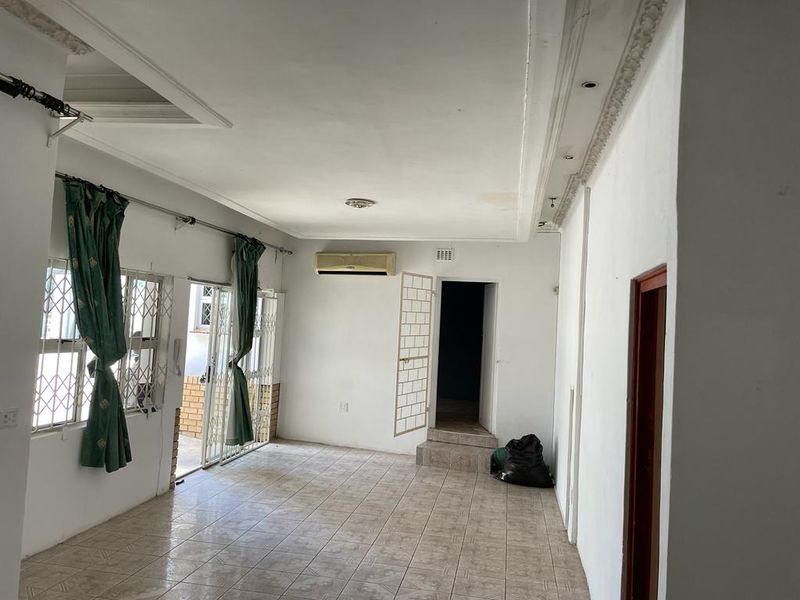 Home for sale Shastri Park - Photo 6