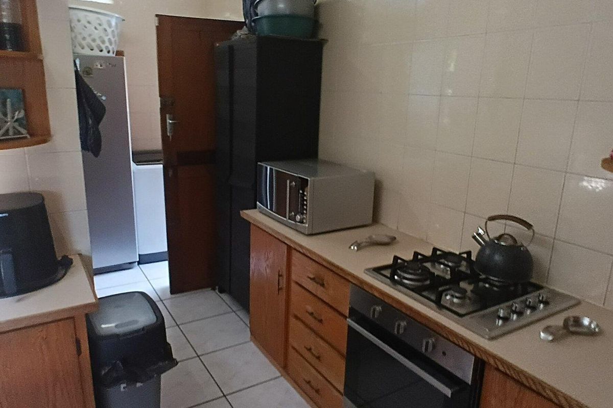 Charming Beyerspark Gem: Perfect for Investors & First-Time Buyers - Photo 5