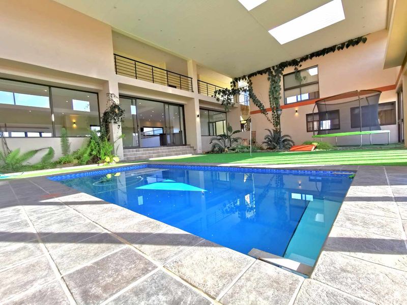 Stunning 2 storey home for sale in Finkenstein Estate - Photo 4