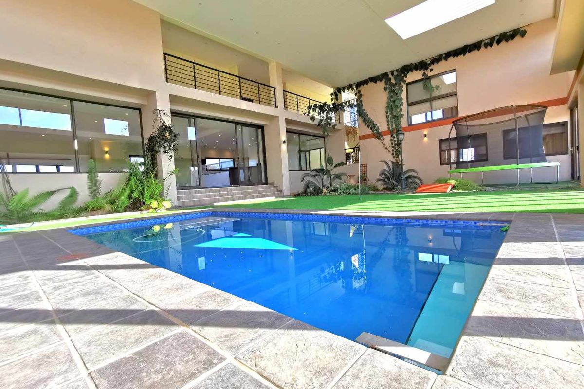 Stunning 2 storey home for sale in Finkenstein Estate - Photo 4