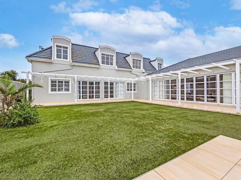 Exceptional Contemporary Luxury in Flamingo Vlei - Photo 6
