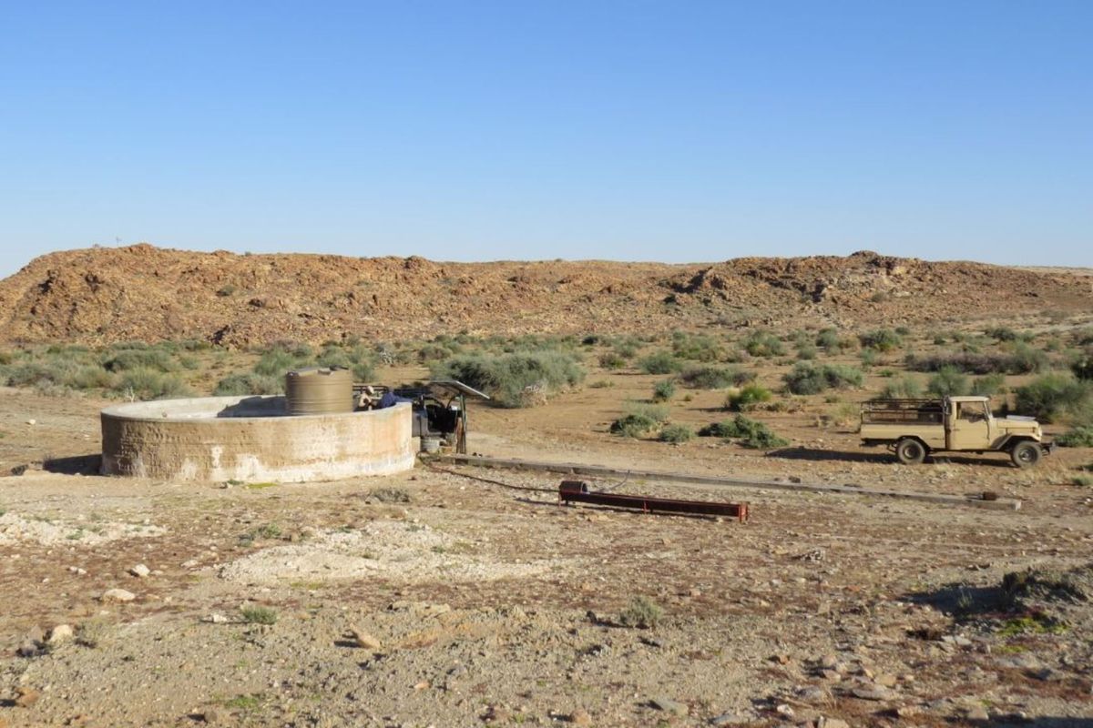 FOR SALE : FULLY EQUIPPED 27,000 HA FARM WITH BOREHOLES, DAMS & WILDLIFE - Photo 3