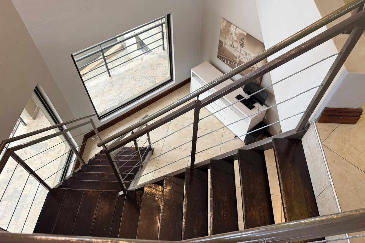 FOR SALE - 5 BEDROOM HOUSE - AUASBLICK - Photo 3