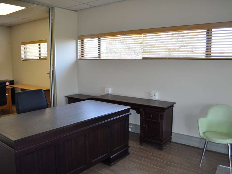 Office For Sale in Lombardy Office Park. - Photo 4