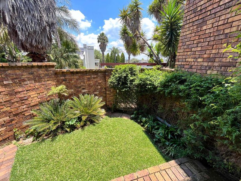 4 Bedroom House for sale - Photo 6