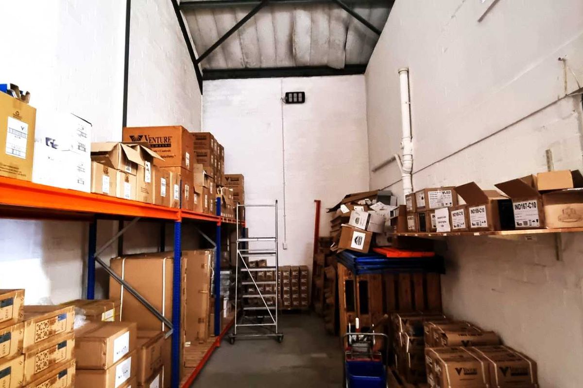 Double Volume Warehouse in Secure Complex - Photo 3