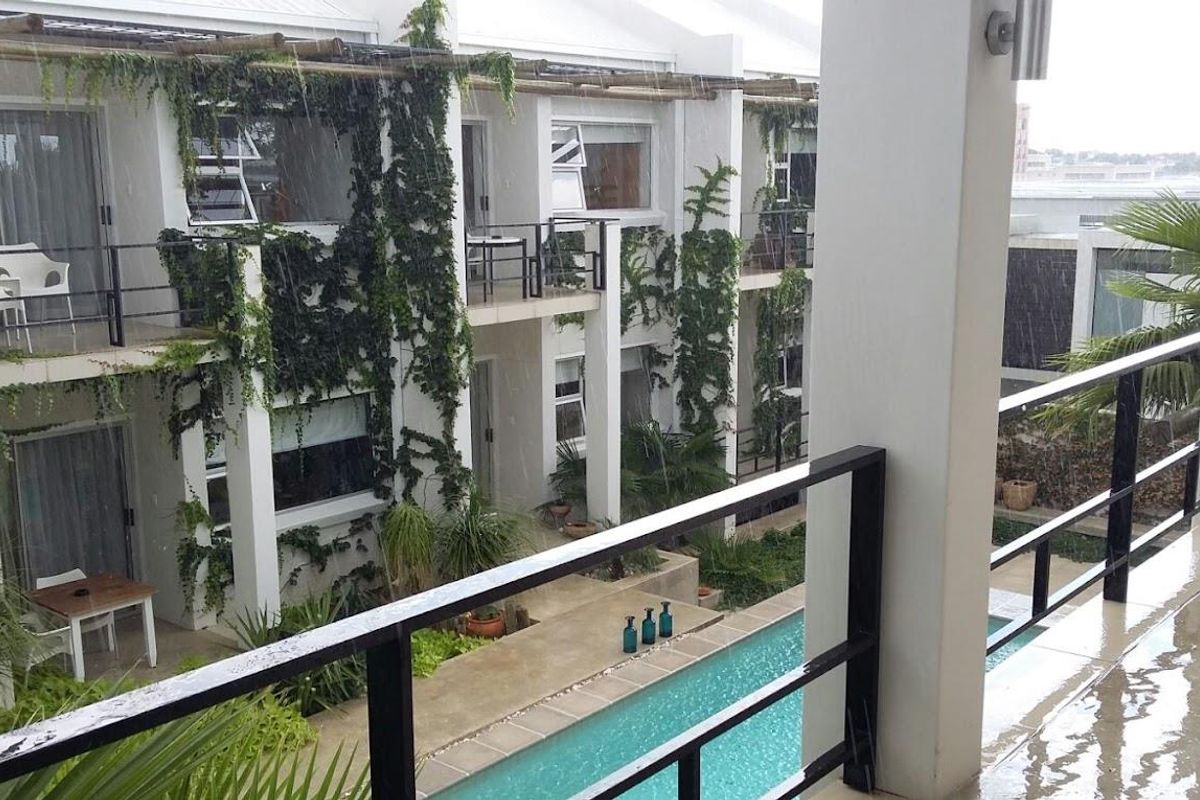 Beautiful Guesthouse For Sale - Photo 3