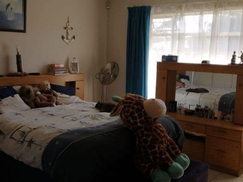 3 bedrooms House in DUNDEE. - Photo 3