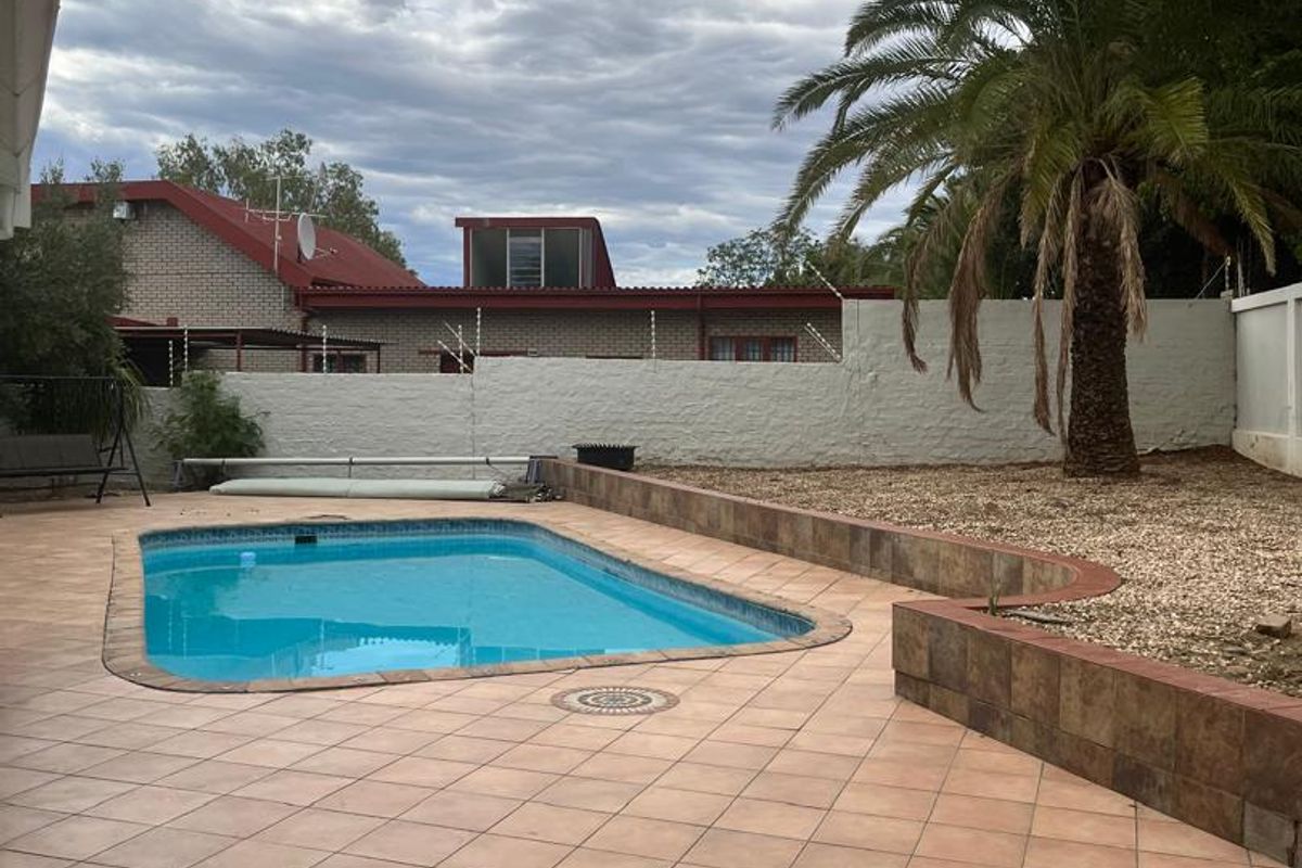 Hochland Park N$ 3 000 000.00 - Photo 3