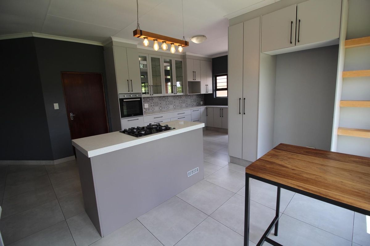 PRICE REDUCED – Your Dream Home Awaits! Brooklands Lifestyle Estate - Photo 2