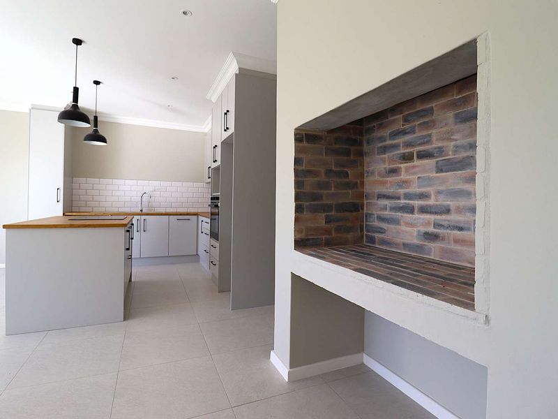 3-Bedroom Plot-and-Plan Townhouse for Sale in Swakopmund – Single-Level in a Quiet, Family Area - Photo 9