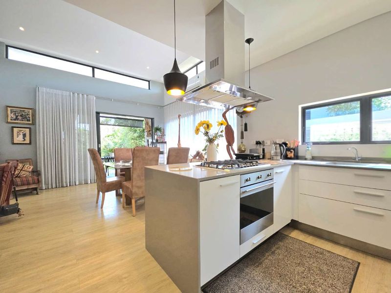 Sophisticated Modern Living in the Heart of Steyn City - Photo 8