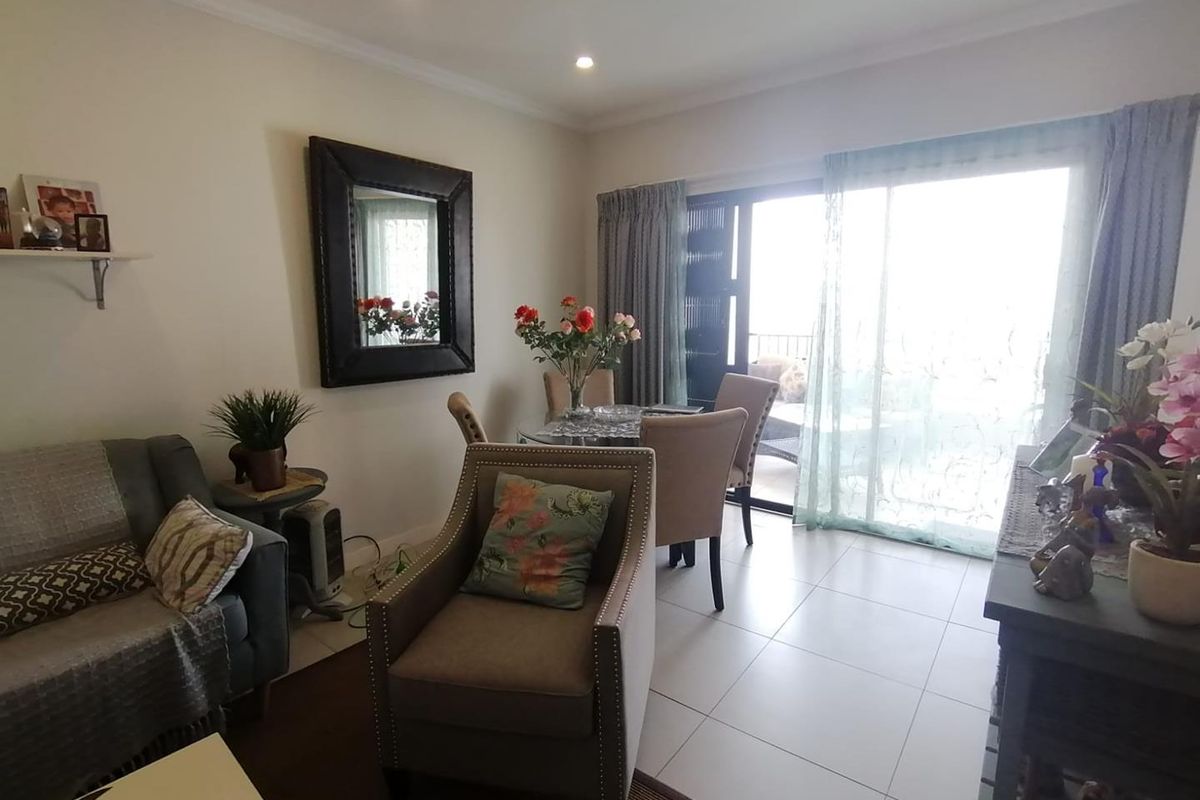 Spacious 2 Bedroom Apartment - Photo 5