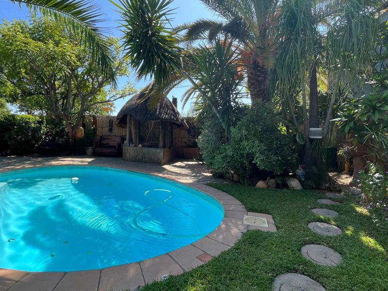 Guesthouse For Sale in Suiderhof - Photo 2