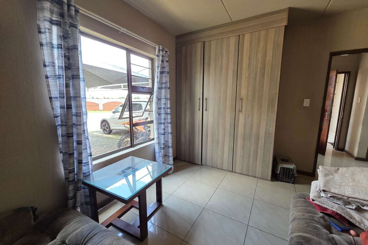 "Hassle-Free Investment with Existing Tenant Income" - Photo 4