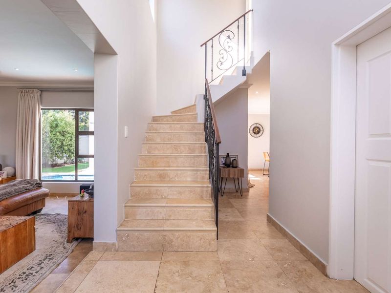 5 Bedroom House To Let In Big Bay - Photo 7