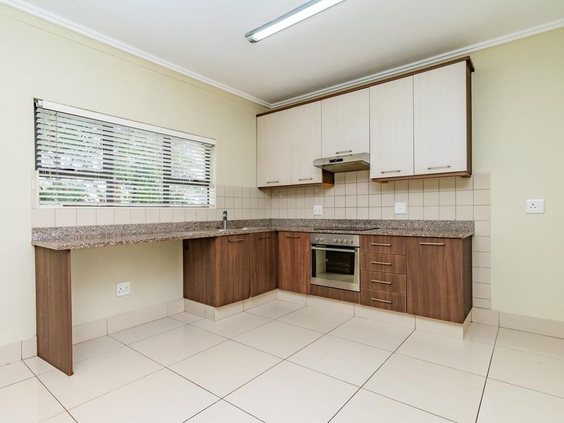 2 Bedroom Apartment for sale in Umhlanga Ridge - Photo 8