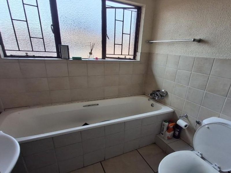 Town house for sale - Photo 8